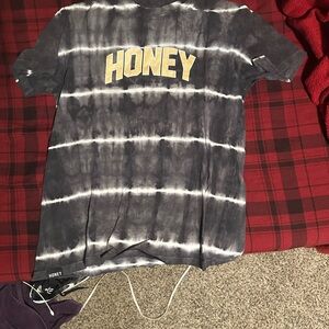 Gray Tie-Dye T-Shirt with 'HONEY' Print